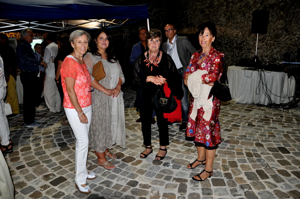 Foto n.1 - (Cliccare per chiudere la finestra)