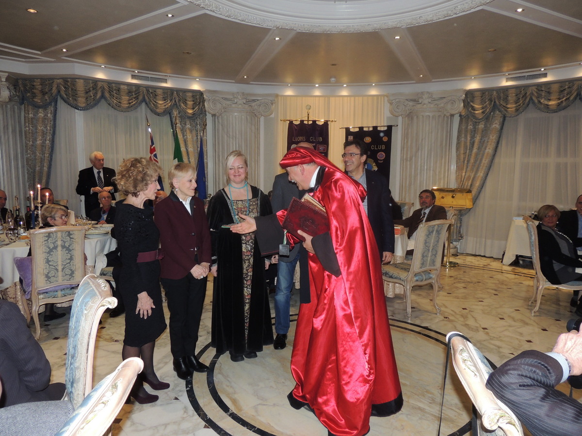 Foto n.4 - (Cliccare per chiudere la finestra)