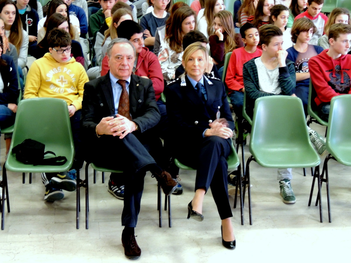 Foto n.4 - (Cliccare per chiudere la finestra)