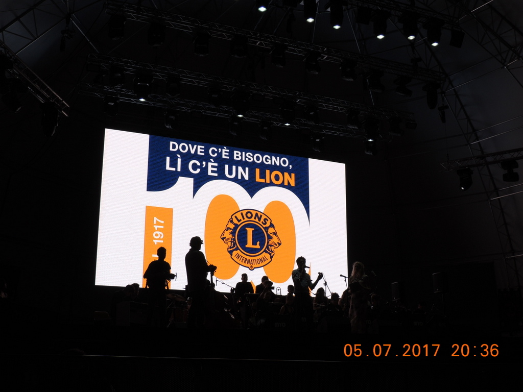 Foto n.6 - (Cliccare per chiudere la finestra)