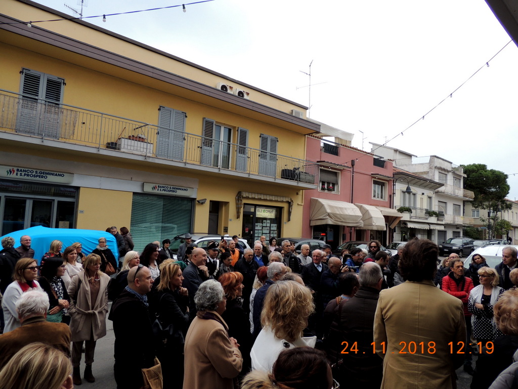 Foto n.4 - (Cliccare per chiudere la finestra)