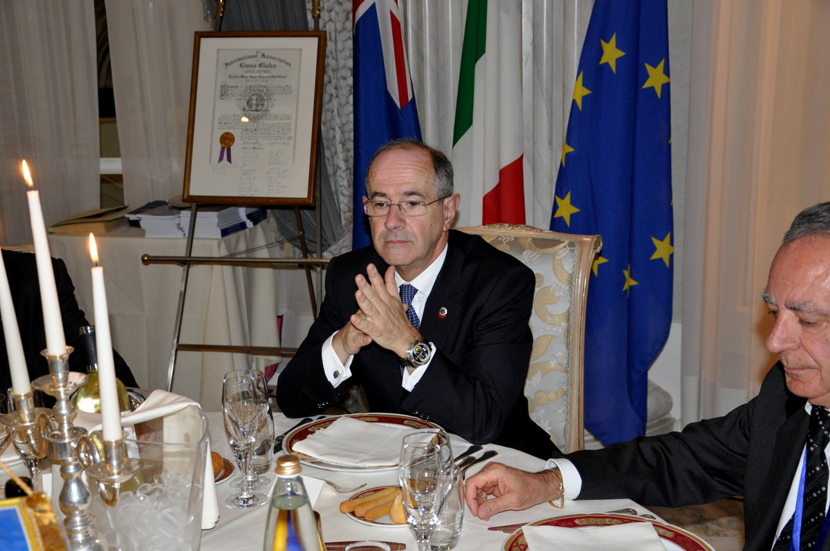 Foto n.6 - (Cliccare per chiudere la finestra)