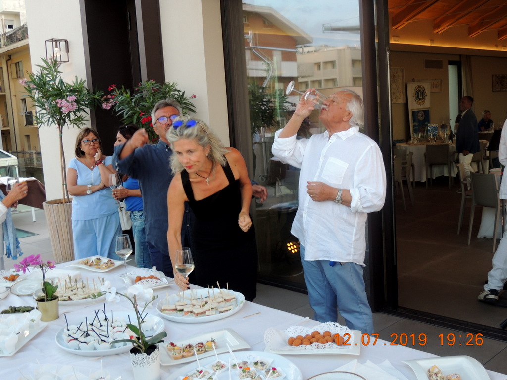 Foto n.7 - (Cliccare per chiudere la finestra)