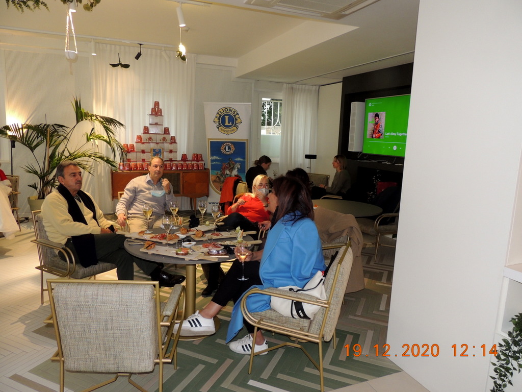 Foto n.7 - (Cliccare per chiudere la finestra)
