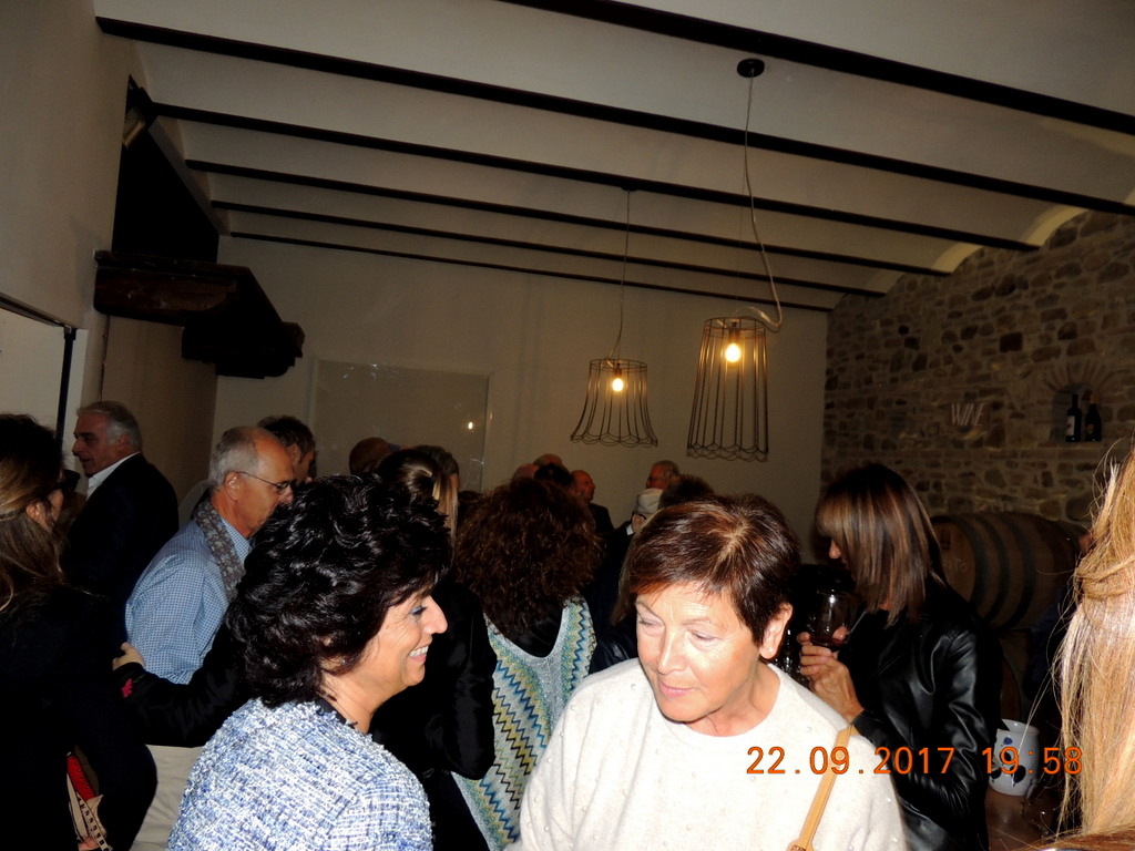 Foto n.8 - (Cliccare per chiudere la finestra)