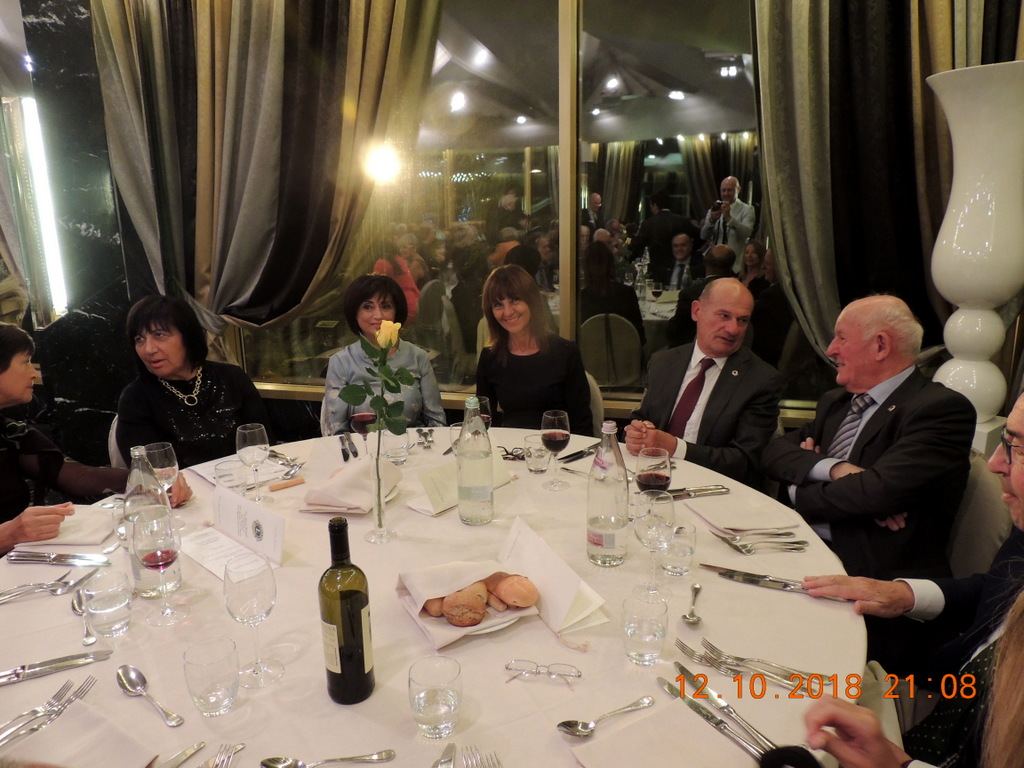 Foto n.7 - (Cliccare per chiudere la finestra)