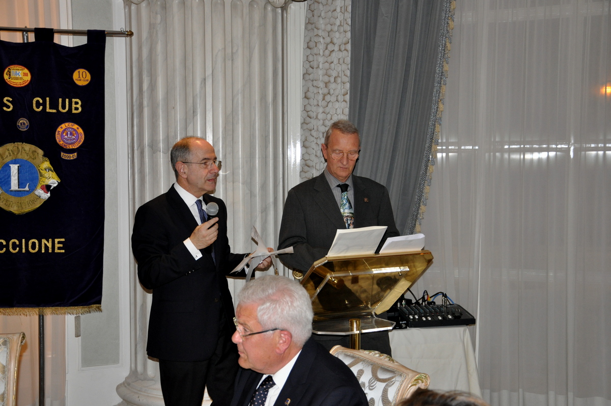 Foto n.8 - (Cliccare per chiudere la finestra)