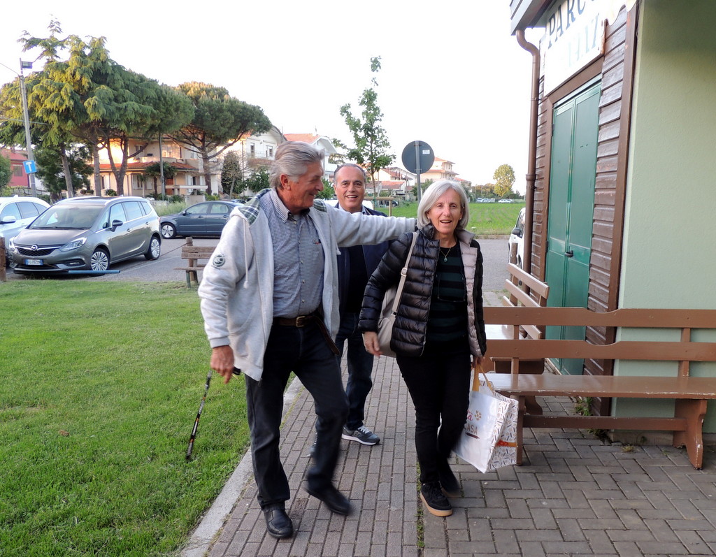 Foto n.9 - (Cliccare per chiudere la finestra)