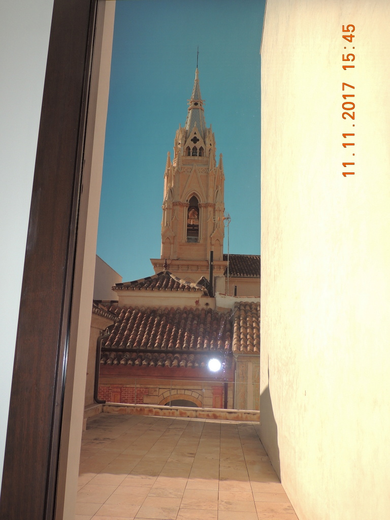 Foto n.123 - (Cliccare per chiudere la finestra)