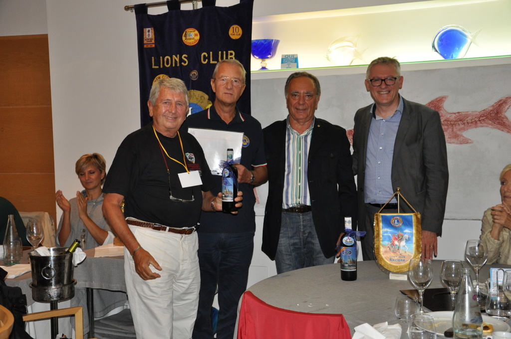 Foto n.125 - (Cliccare per chiudere la finestra)