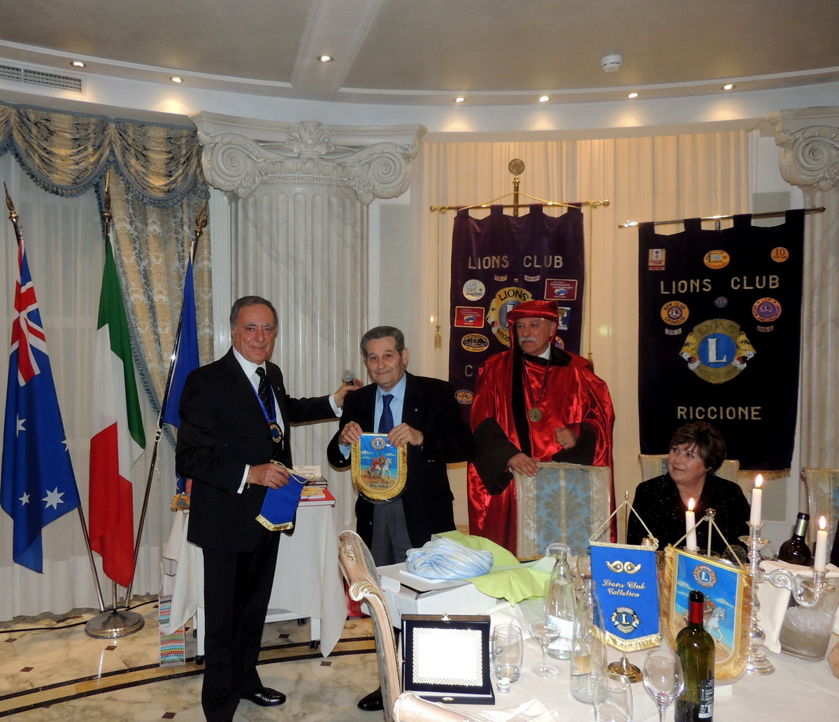 Foto n.14 - (Cliccare per chiudere la finestra)