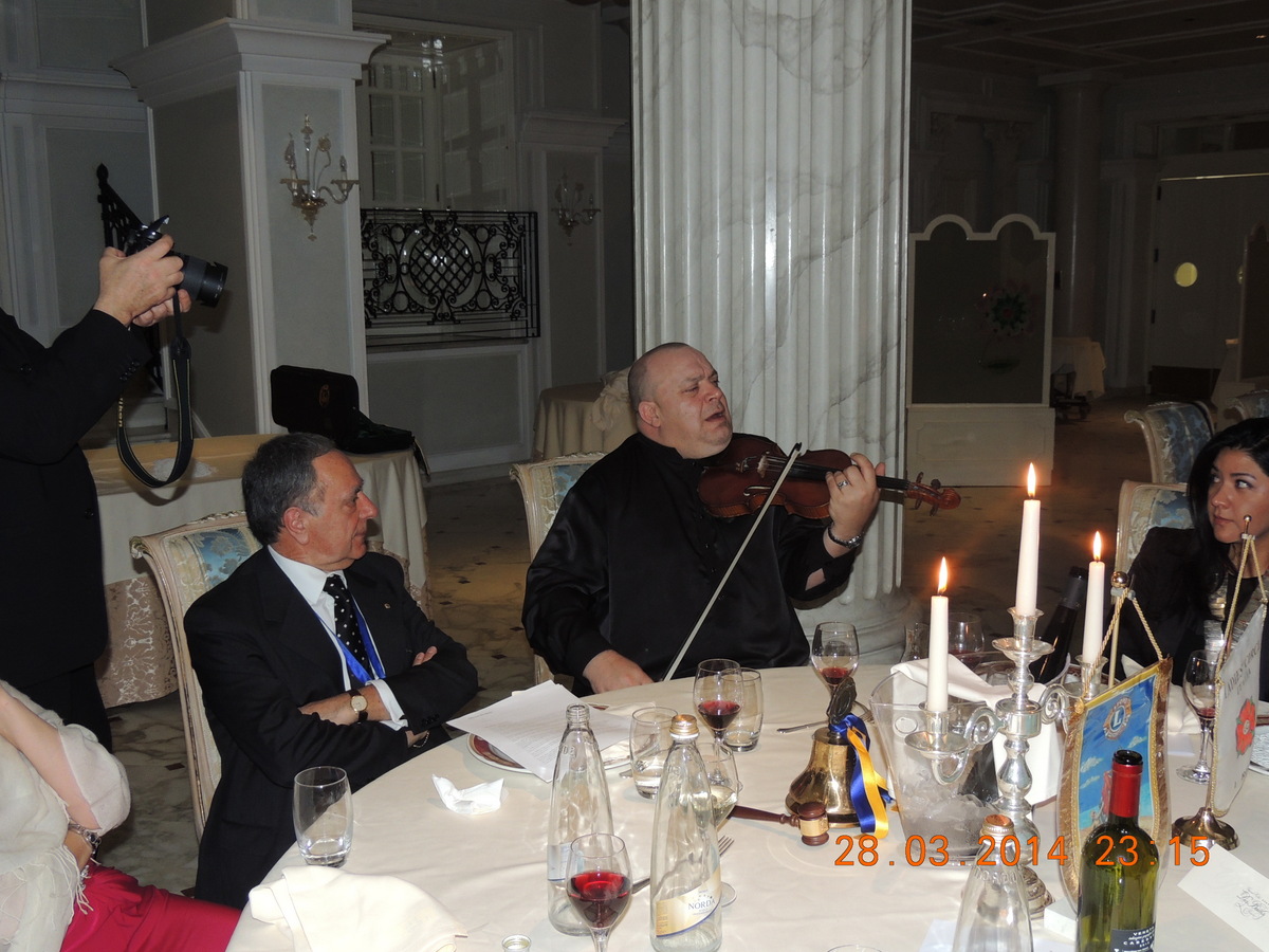 Foto n.14 - (Cliccare per chiudere la finestra)