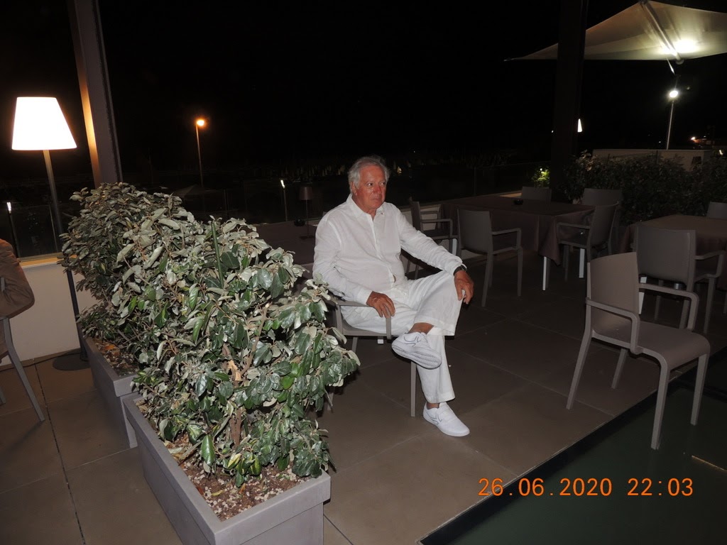Foto n.15 - (Cliccare per chiudere la finestra)