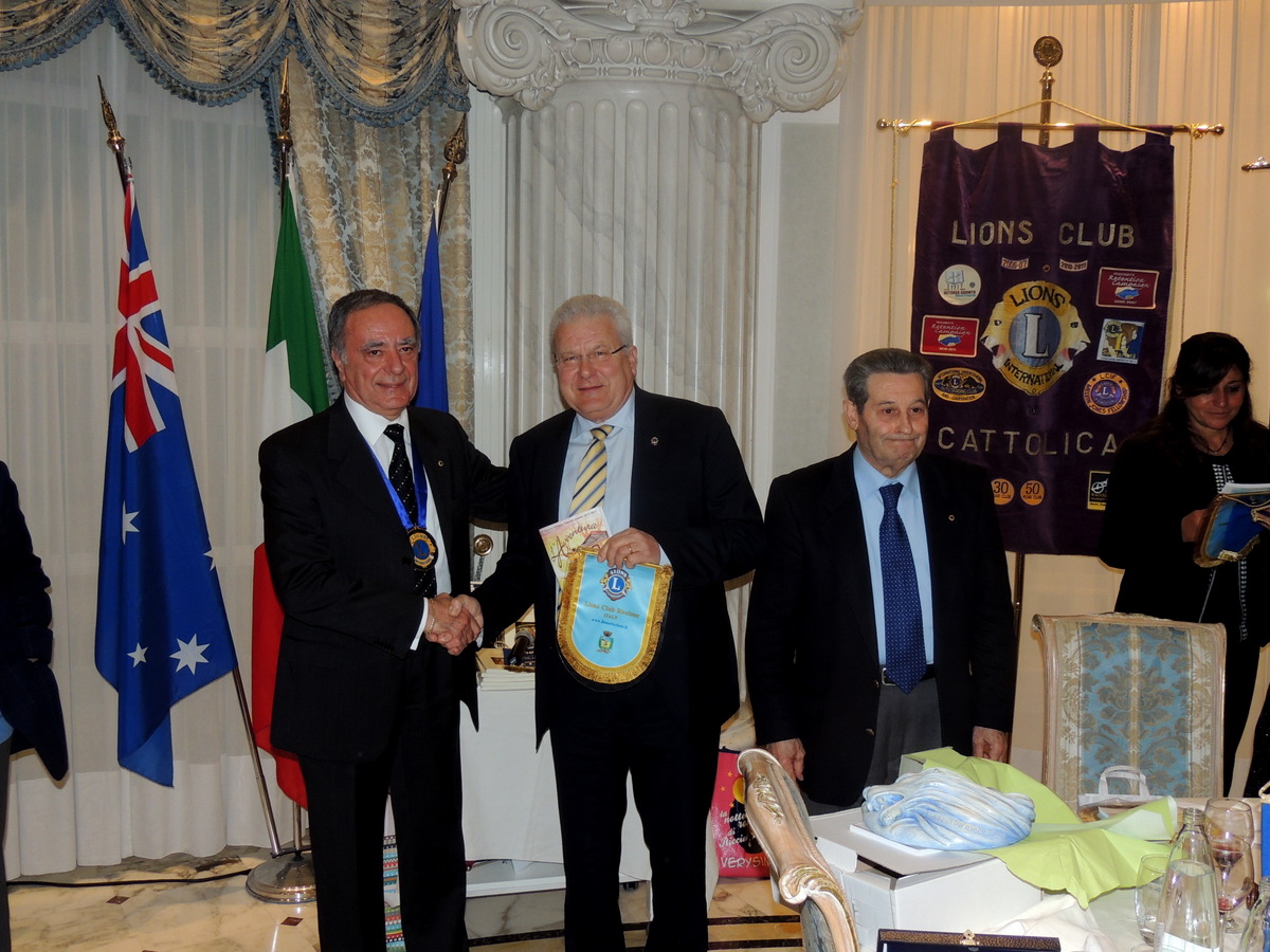 Foto n.17 - (Cliccare per chiudere la finestra)