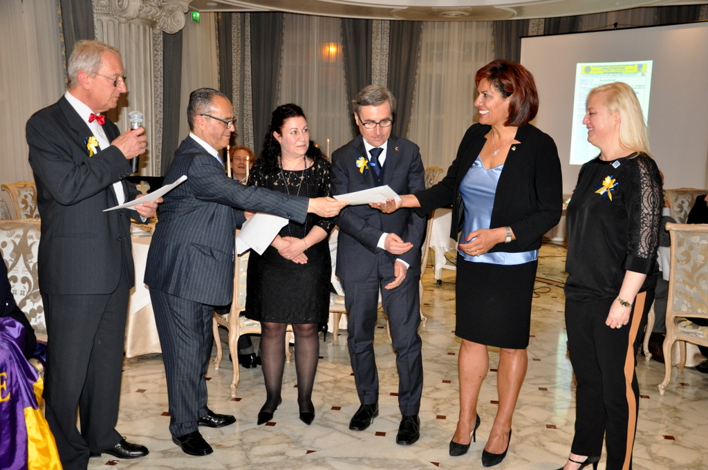 Foto n.22 - (Cliccare per chiudere la finestra)