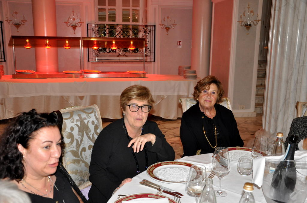 Foto n.34 - (Cliccare per chiudere la finestra)