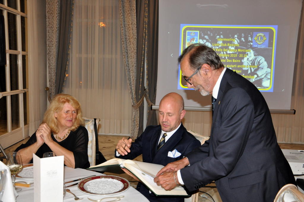Foto n.40 - (Cliccare per chiudere la finestra)