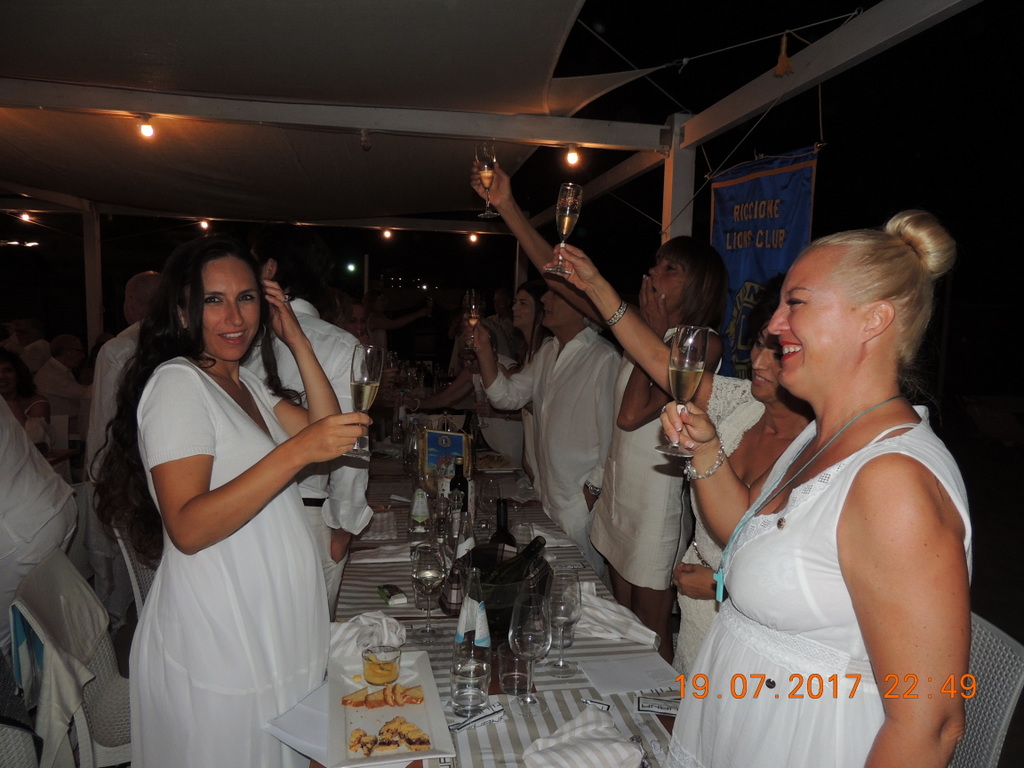 Foto n.40 - (Cliccare per chiudere la finestra)