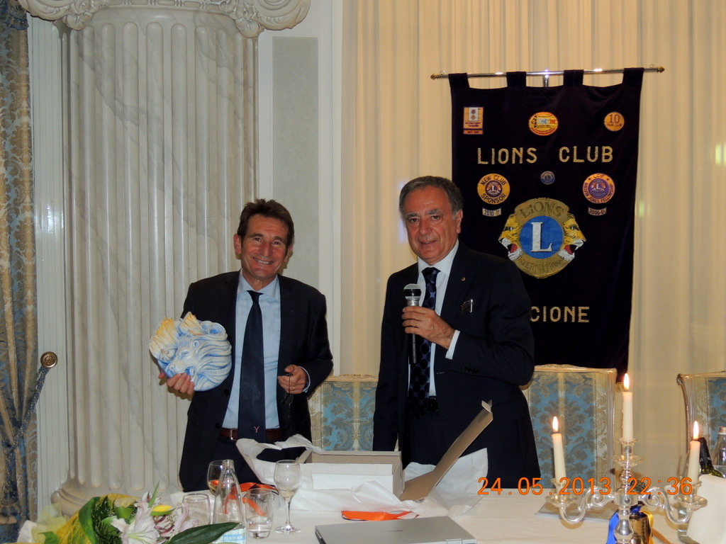 Foto n.5 - (Cliccare per chiudere la finestra)