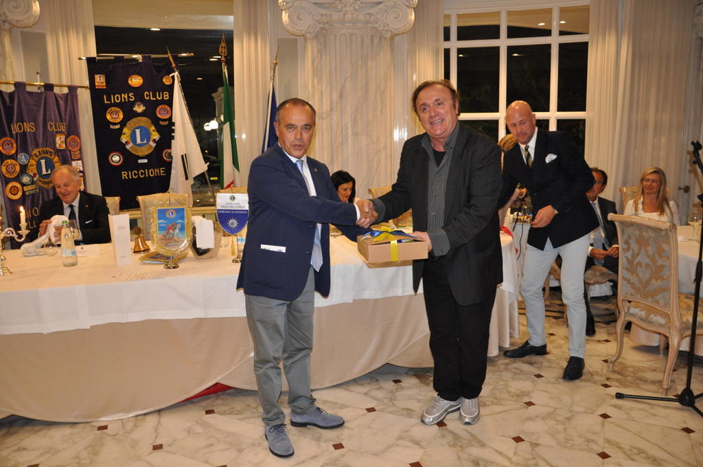 Foto n.51 - (Cliccare per chiudere la finestra)