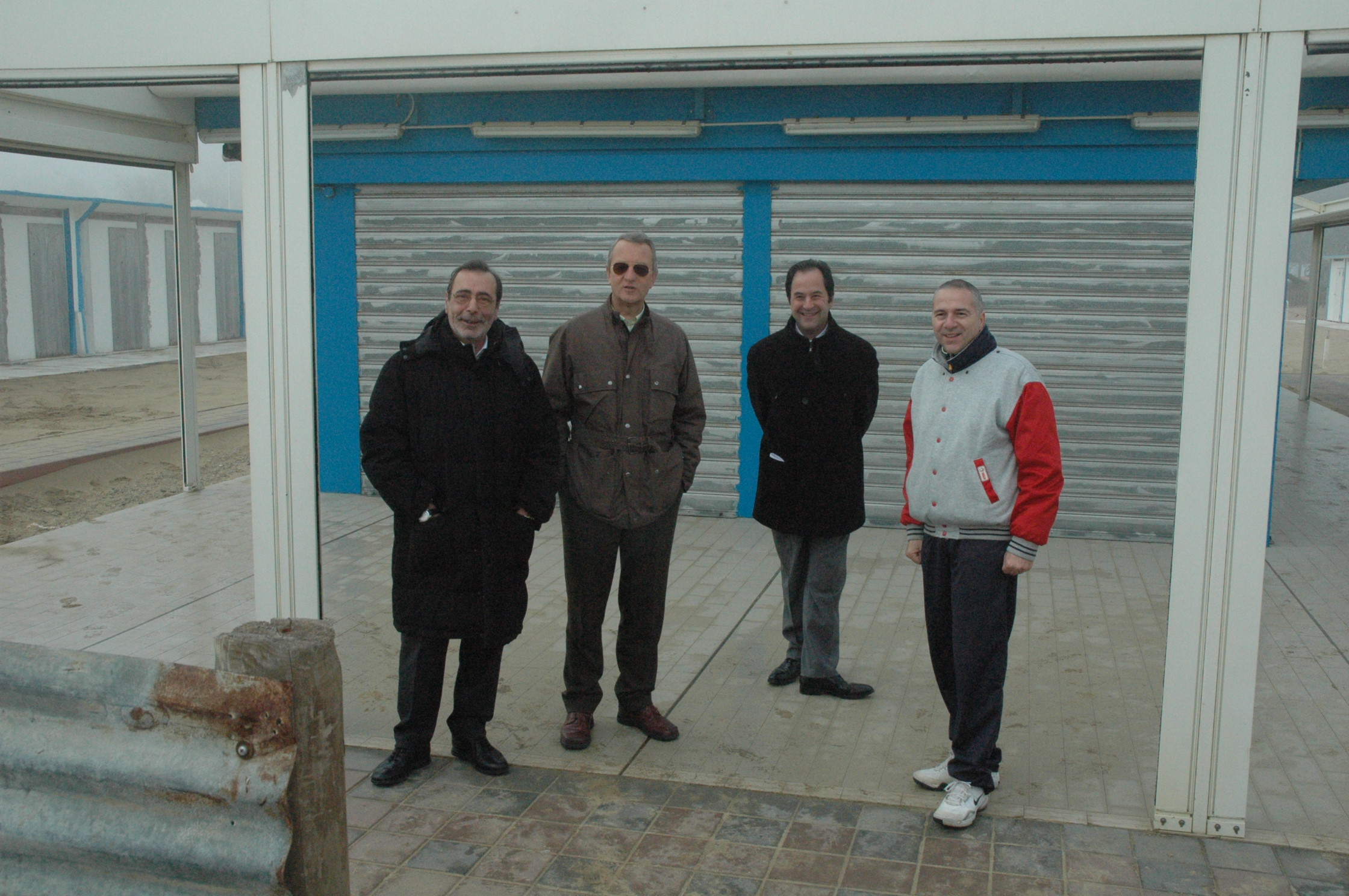 Foto n.15 - (Cliccare per chiudere la finestra)