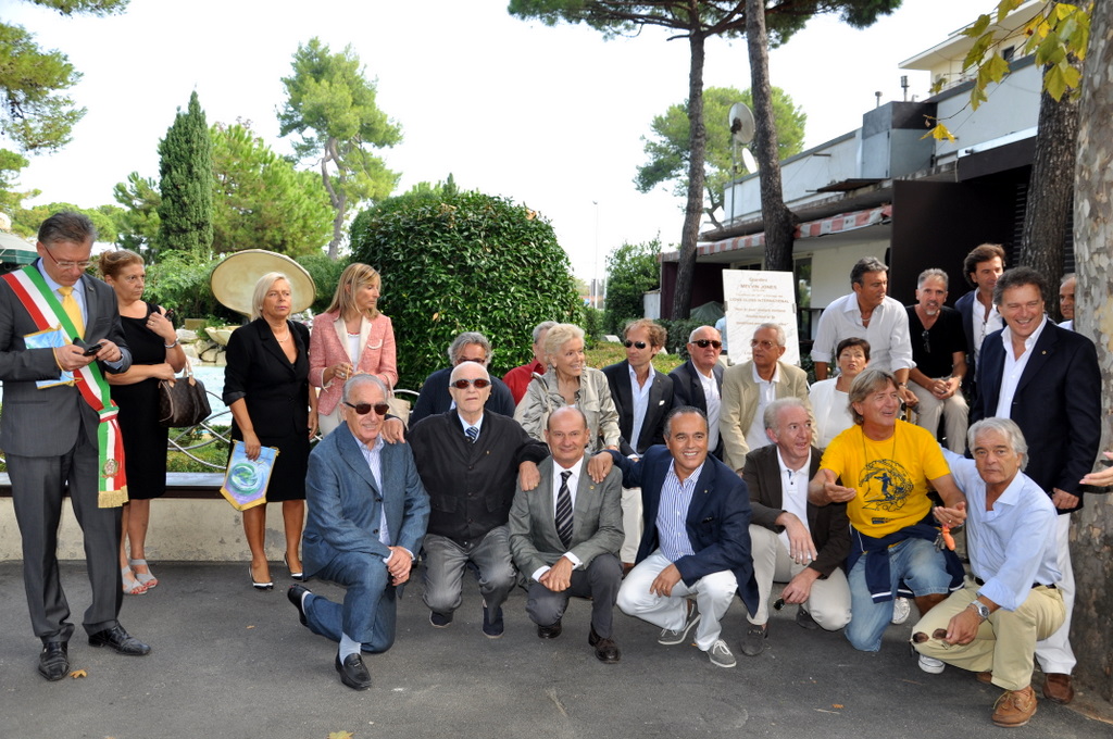 Foto n.18 - (Cliccare per chiudere la finestra)