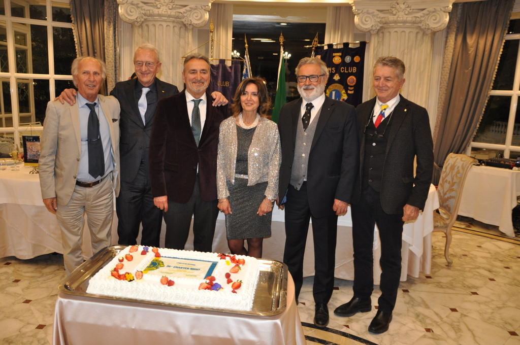 Foto n.64 - (Cliccare per chiudere la finestra)