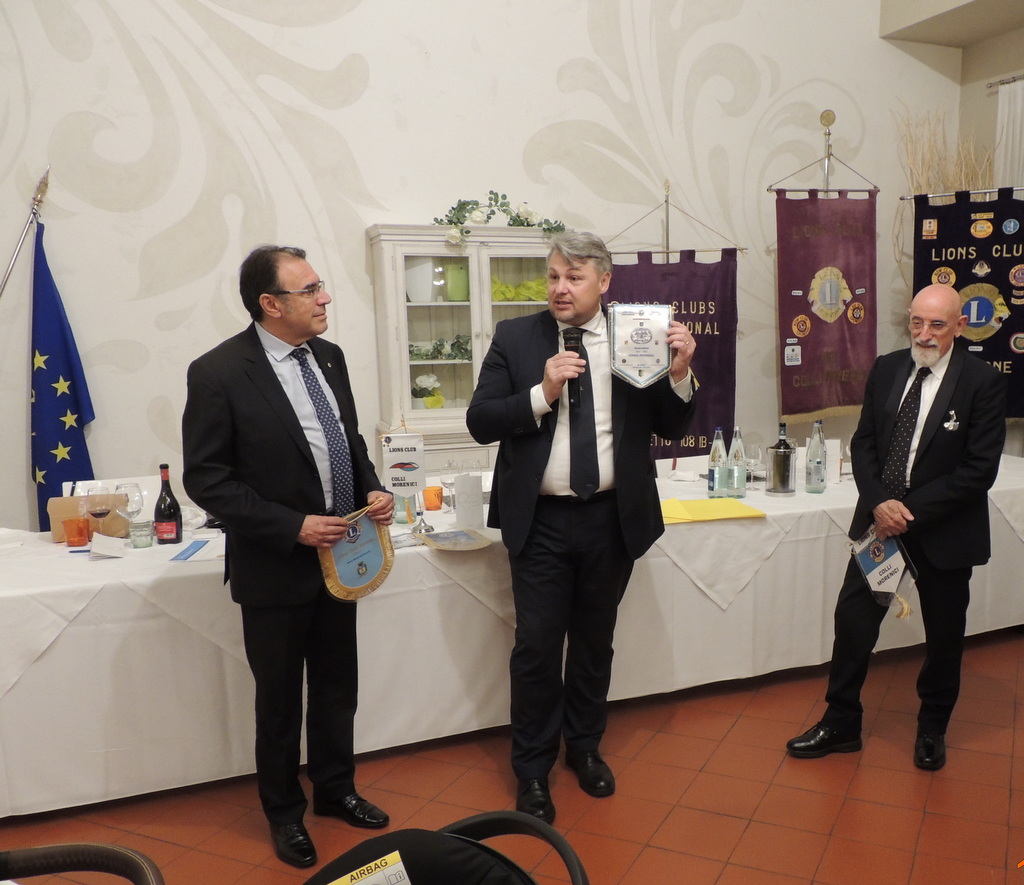 Foto n.16 - (Cliccare per chiudere la finestra)