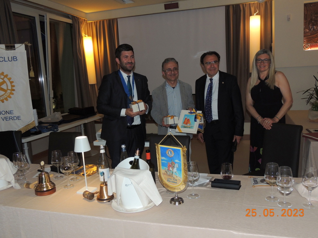 Foto n.12 - (Cliccare per chiudere la finestra)