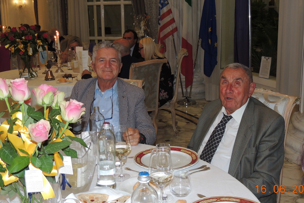 Foto n.51 - (Cliccare per chiudere la finestra)