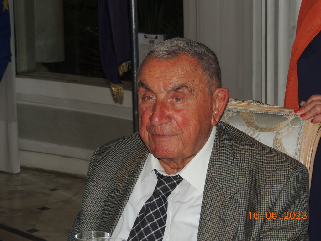 Foto n.54 - (Cliccare per chiudere la finestra)