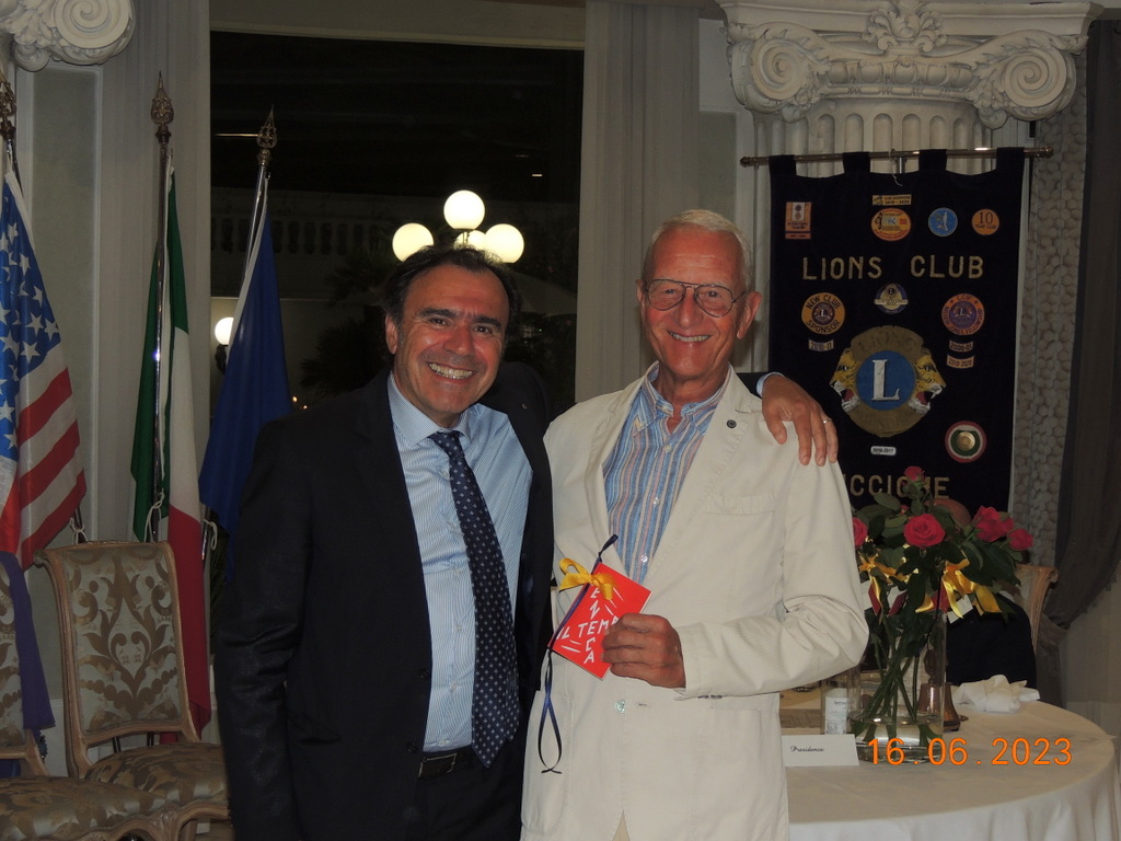 Foto n.74 - (Cliccare per chiudere la finestra)