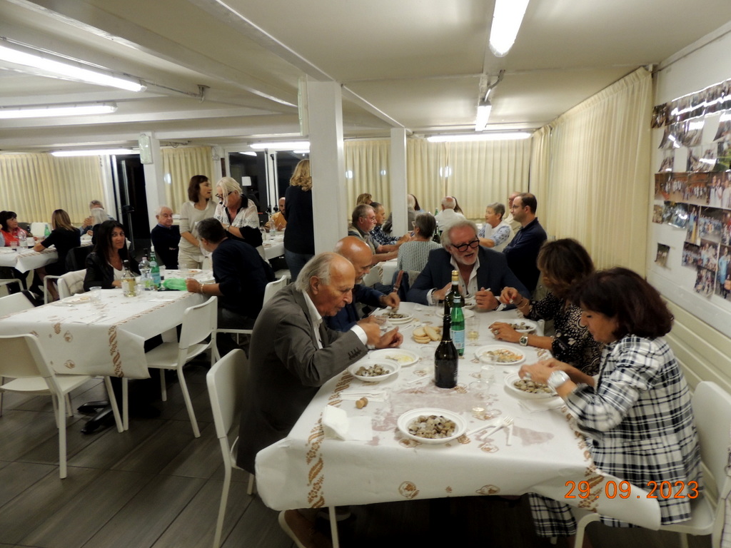 Foto n.2 - (Cliccare per chiudere la finestra)