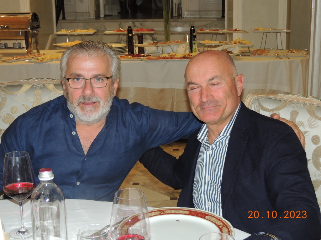 Foto n.23 - (Cliccare per chiudere la finestra)