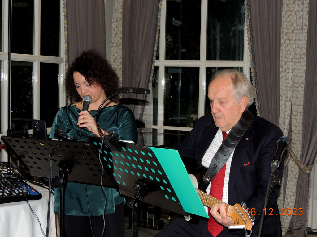 Foto n.122 - (Cliccare per chiudere la finestra)