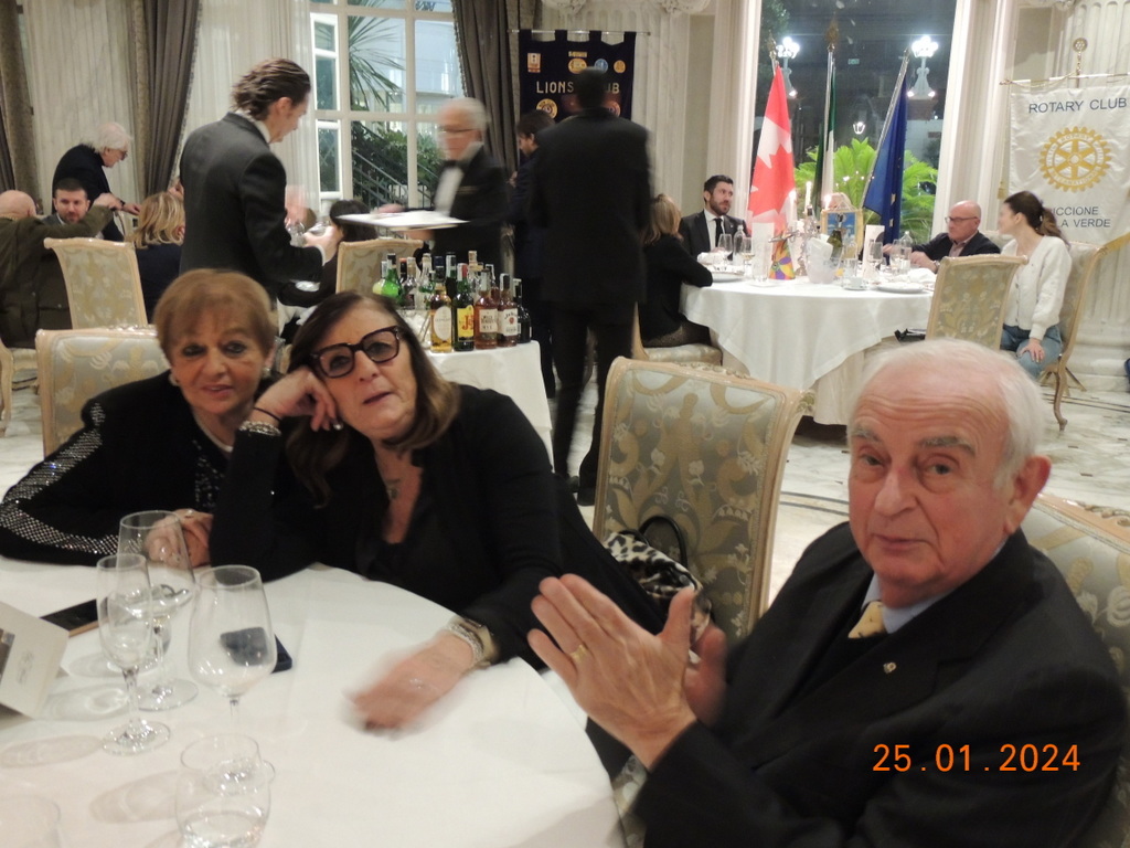 Foto n.34 - (Cliccare per chiudere la finestra)
