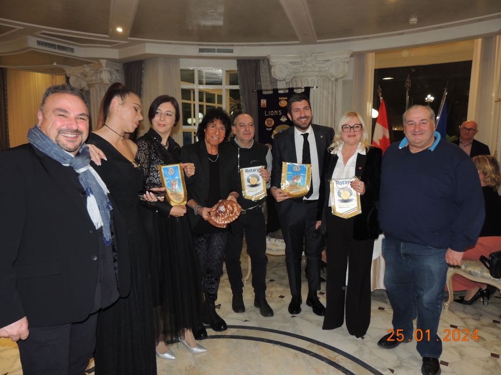Foto n.48 - (Cliccare per chiudere la finestra)