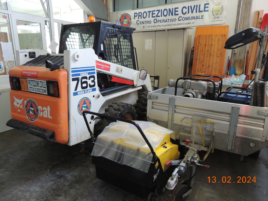 Foto n.5 - (Cliccare per chiudere la finestra)