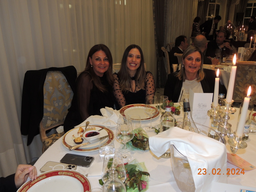 Foto n.15 - (Cliccare per chiudere la finestra)