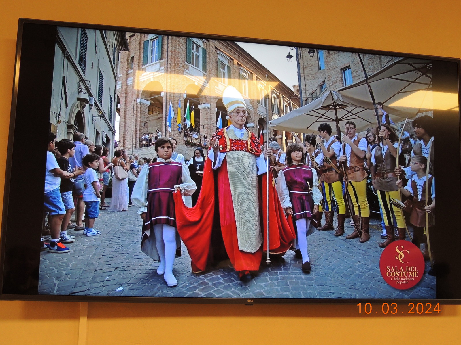 Foto n.24 - (Cliccare per chiudere la finestra)