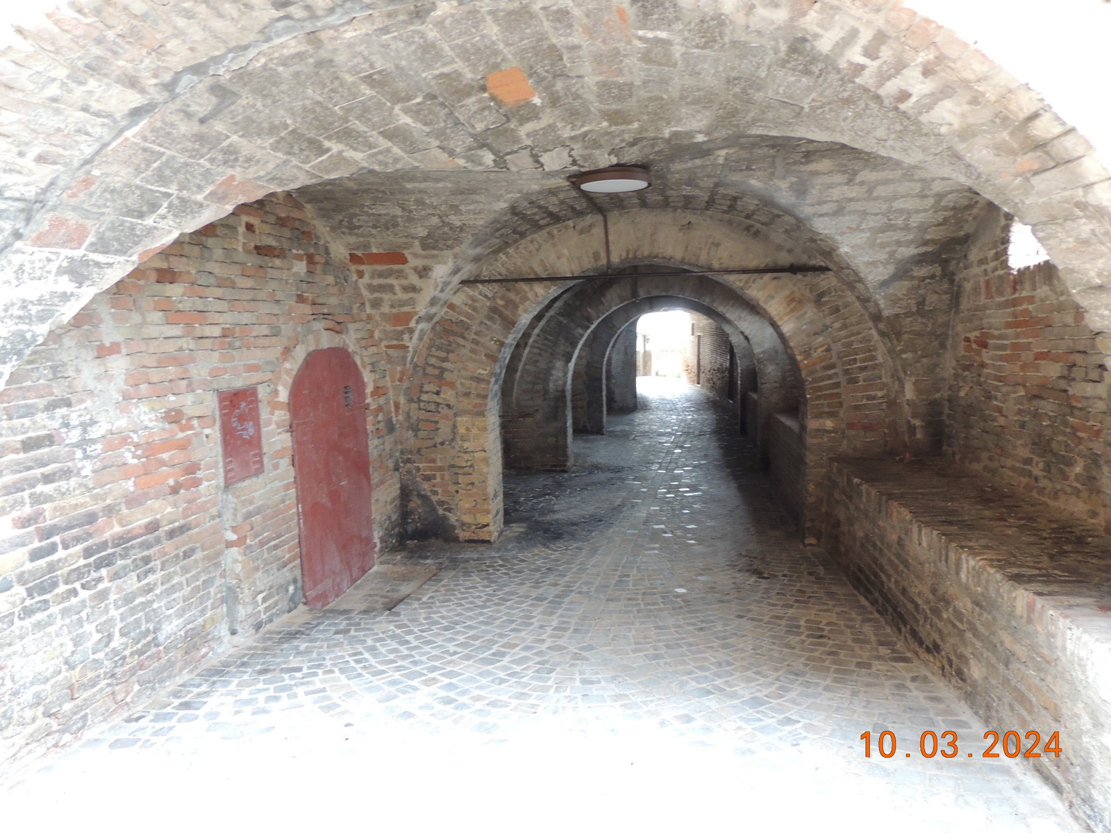 Foto n.38 - (Cliccare per chiudere la finestra)