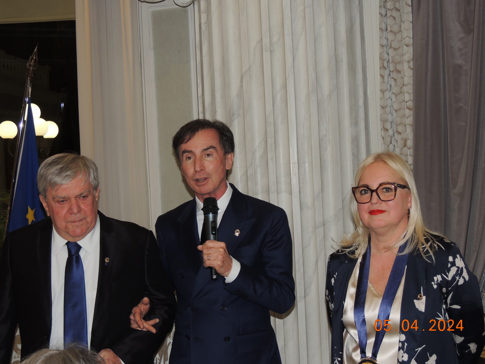 Foto n.24 - (Cliccare per chiudere la finestra)