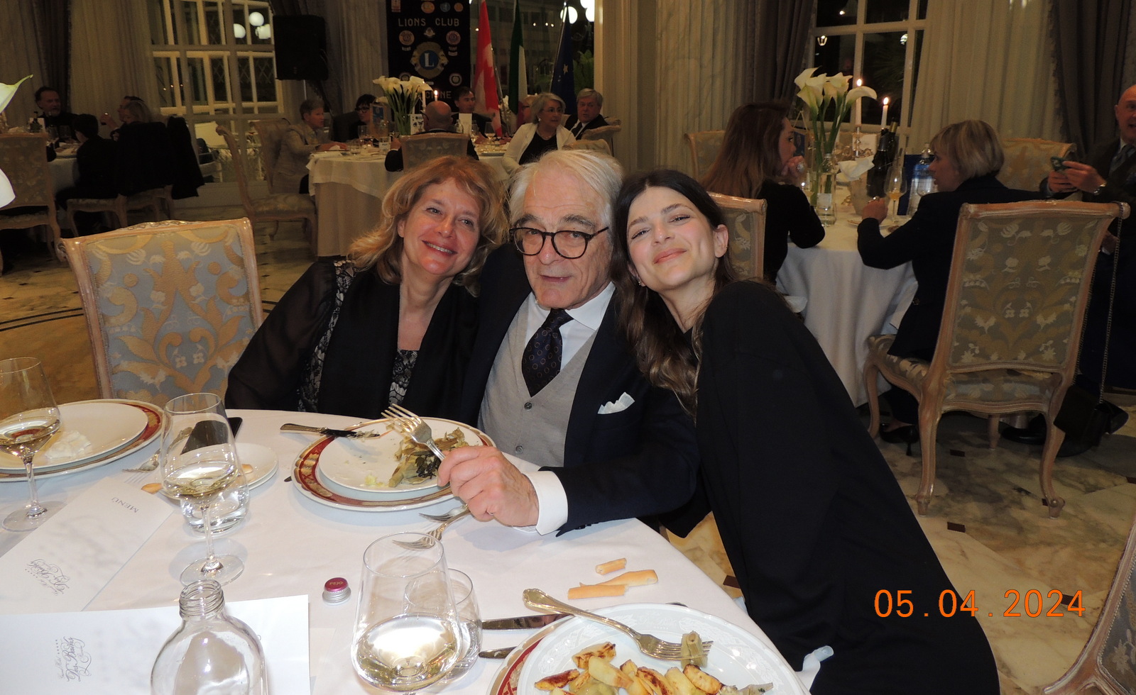 Foto n.35 - (Cliccare per chiudere la finestra)