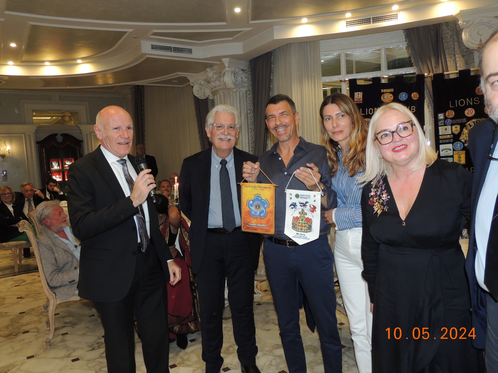 Foto n.83 - (Cliccare per chiudere la finestra)