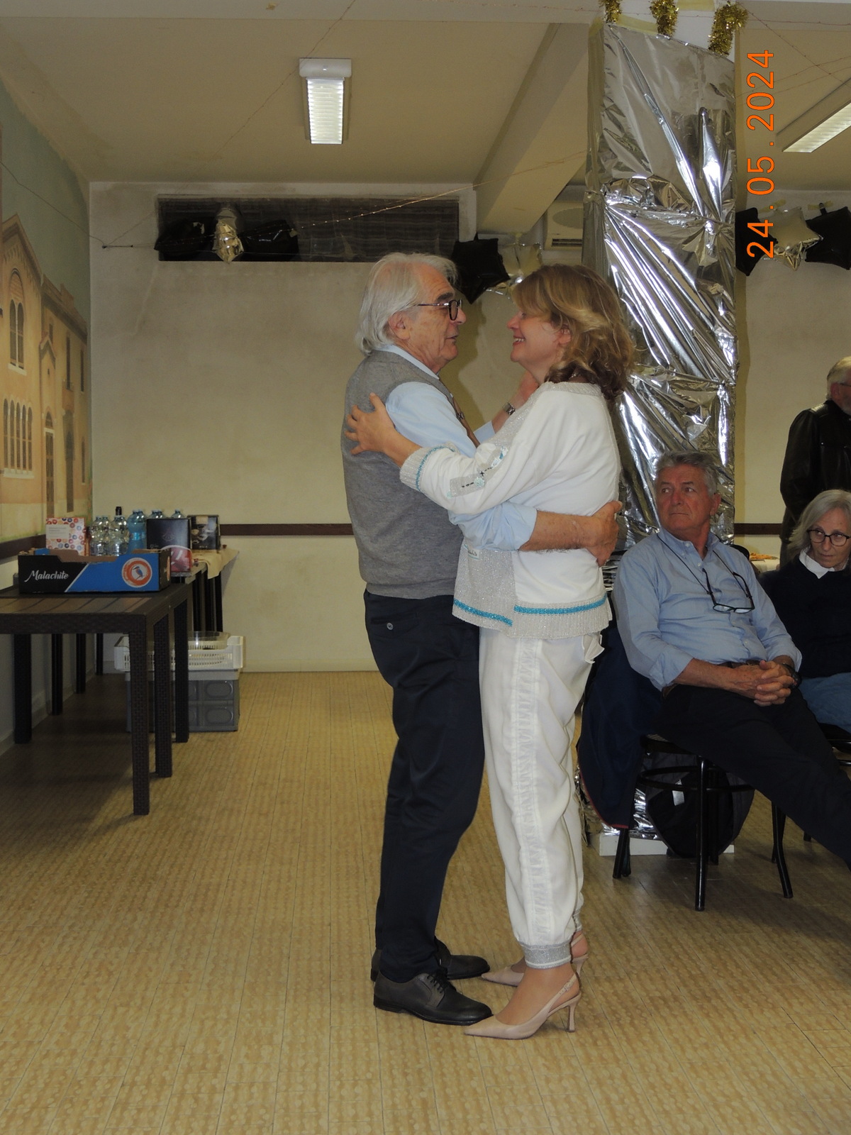Foto n.51 - (Cliccare per chiudere la finestra)