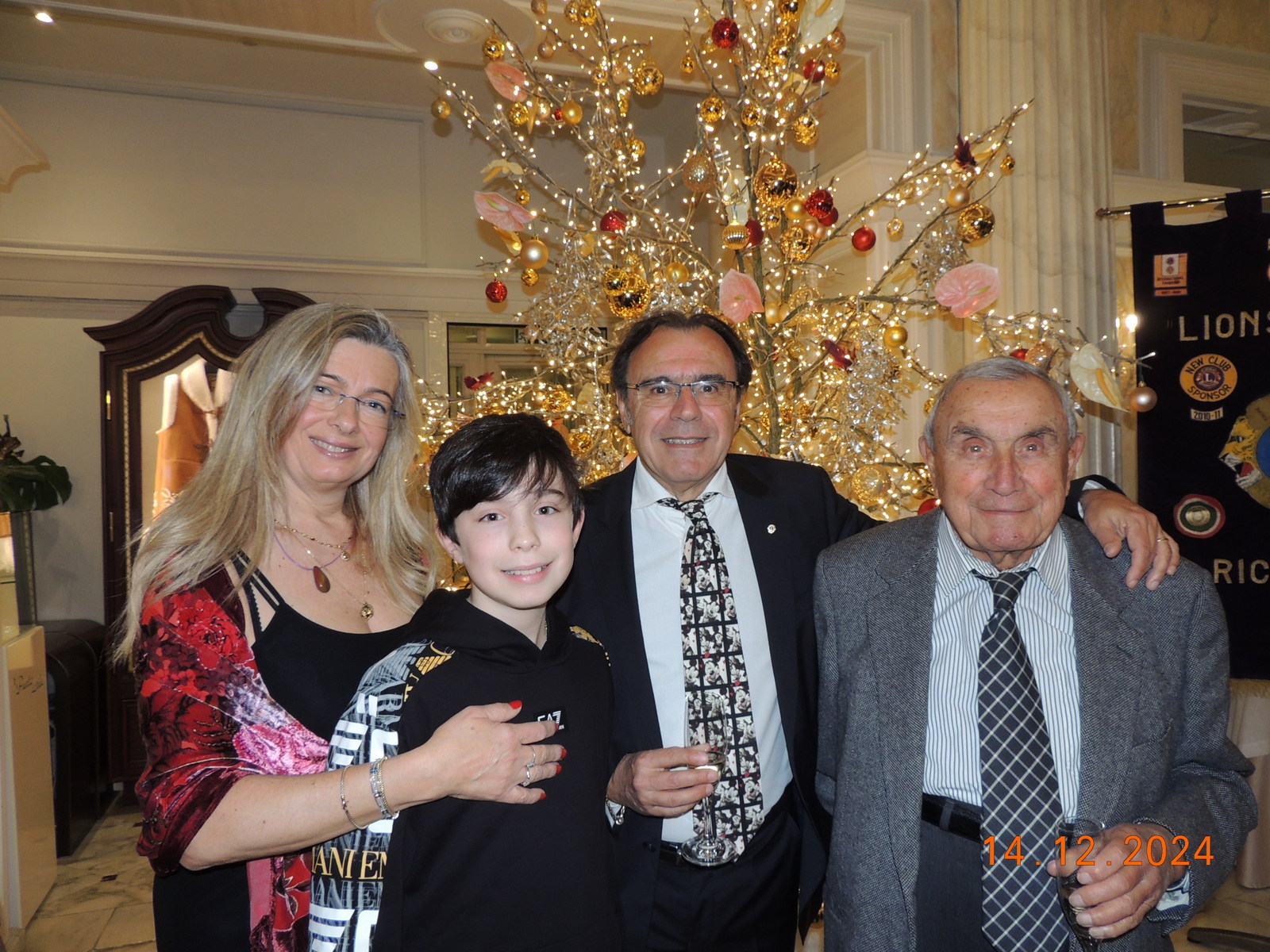 Foto n.38 - (Cliccare per chiudere la finestra)