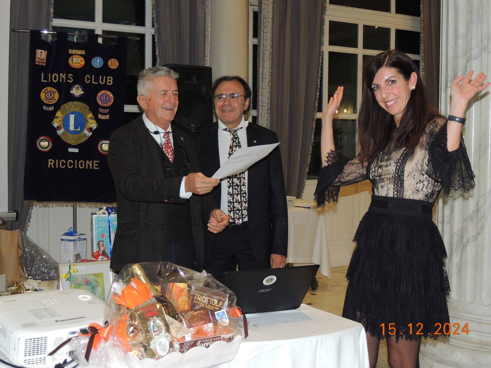 Foto n.93 - (Cliccare per chiudere la finestra)