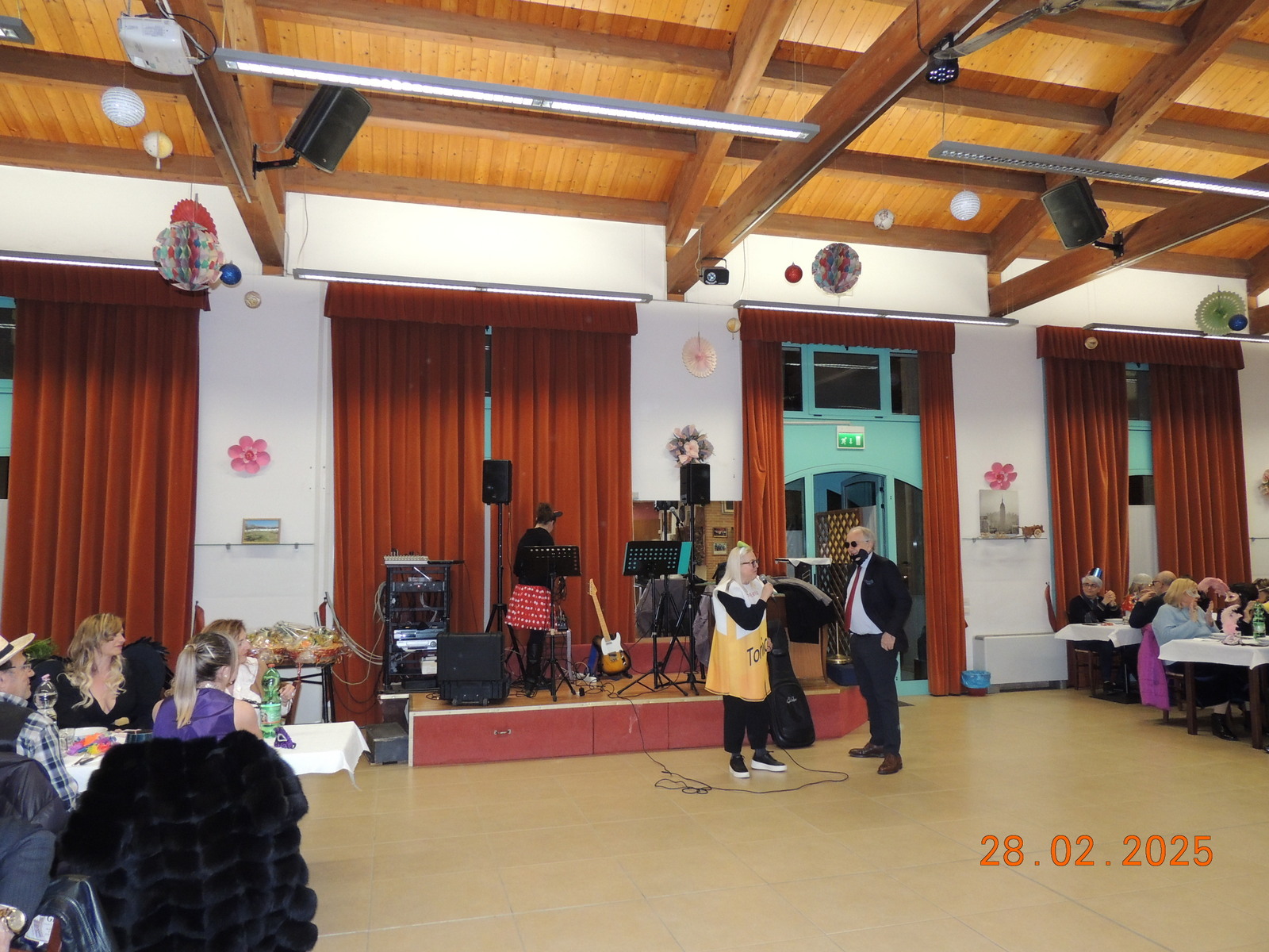 Foto n.5 - (Cliccare per chiudere la finestra)