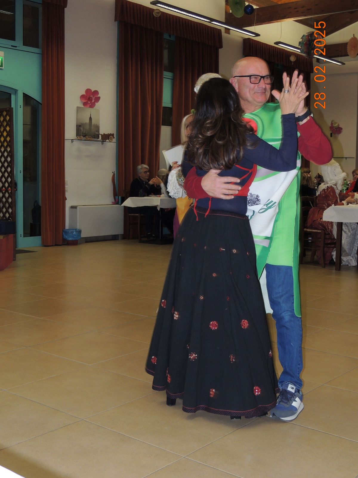 Foto n.8 - (Cliccare per chiudere la finestra)