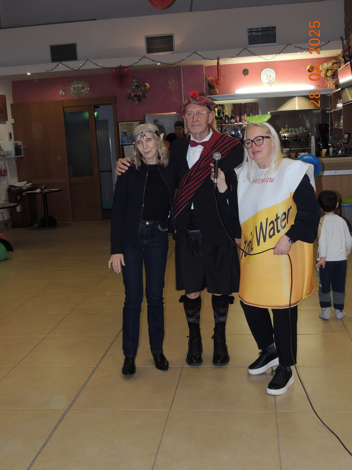 Foto n.16 - (Cliccare per chiudere la finestra)